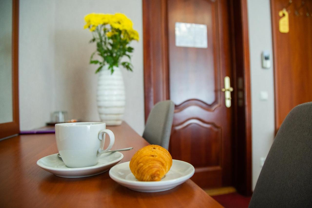 Grand Christer Hotel キエフ エクステリア 写真
