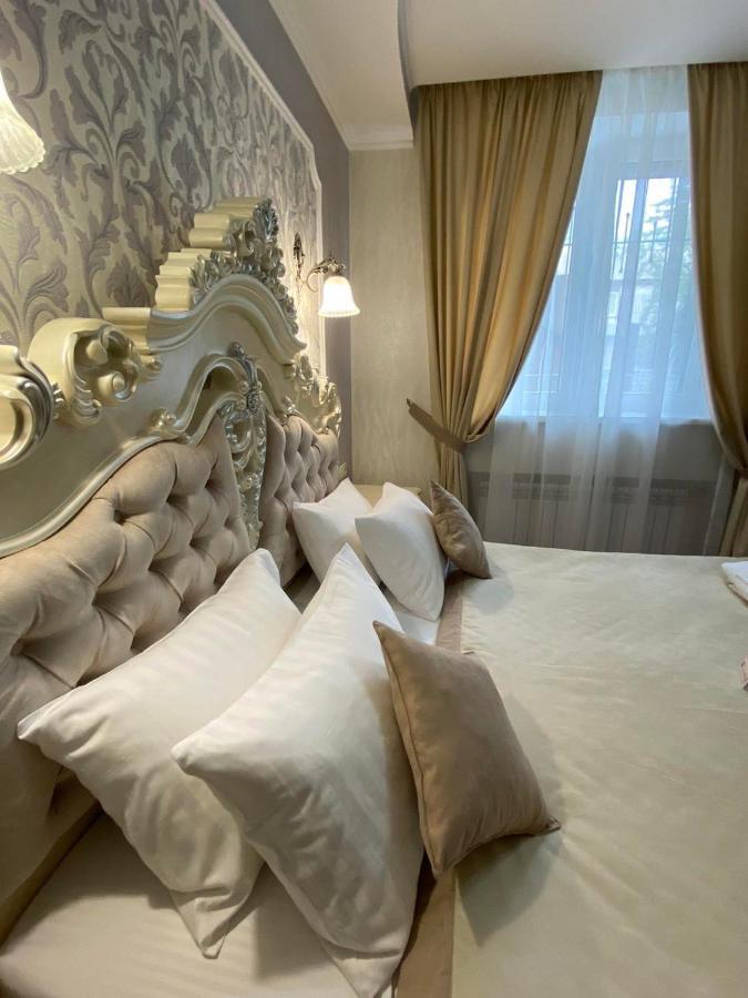 Grand Christer Hotel キエフ エクステリア 写真