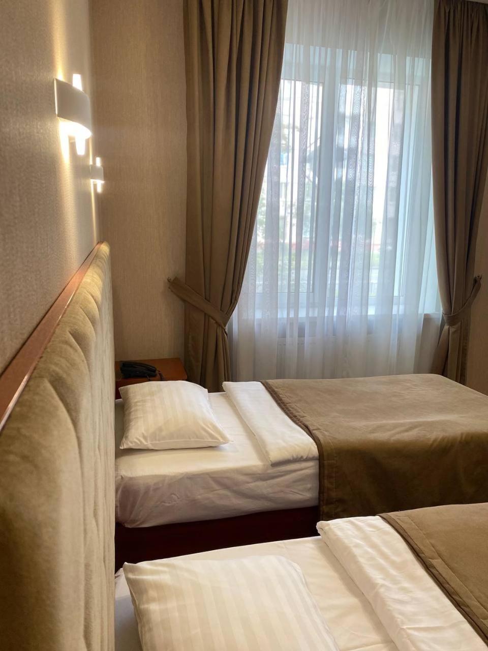 Grand Christer Hotel キエフ エクステリア 写真